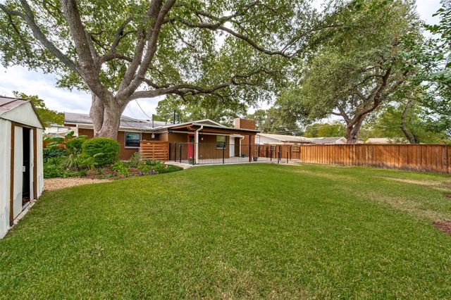3259 Saint Croix Drive, Dallas, TX 75229