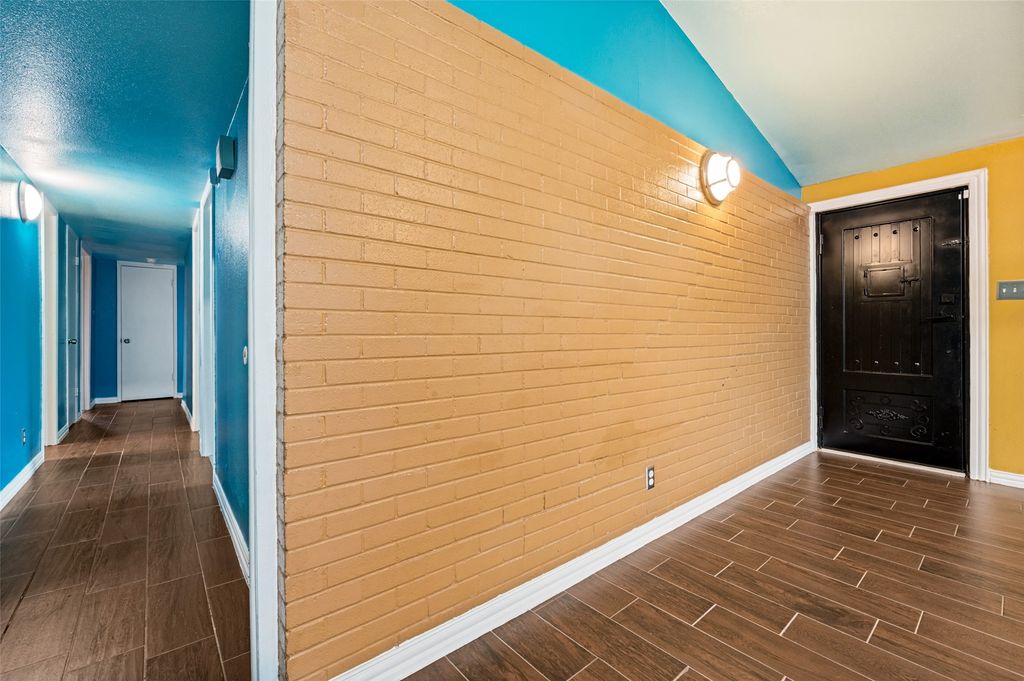 3259 Saint Croix Drive, Dallas, TX 75229 — photo 4