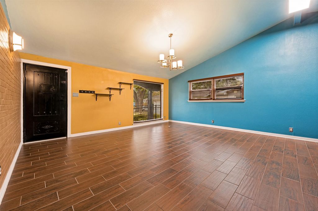 3259 Saint Croix Drive, Dallas, TX 75229 — photo 5