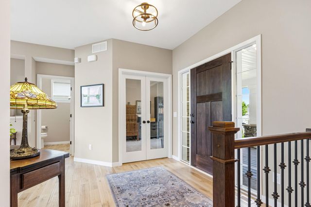 3564 Cove Point Circle NW, Prior Lake, MN 55372