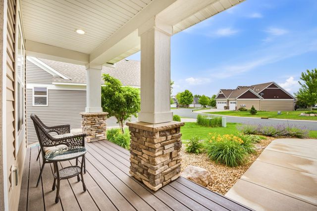 3564 Cove Point Circle NW, Prior Lake, MN 55372