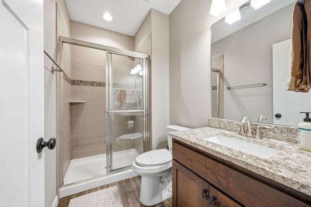 3564 Cove Point Circle NW, Prior Lake, MN 55372