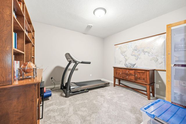3564 Cove Point Circle NW, Prior Lake, MN 55372