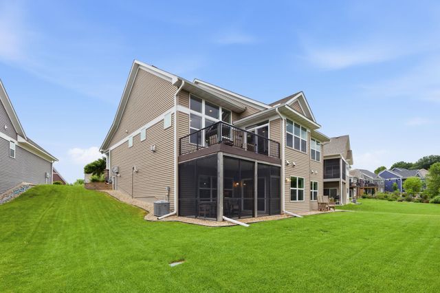 3564 Cove Point Circle NW, Prior Lake, MN 55372