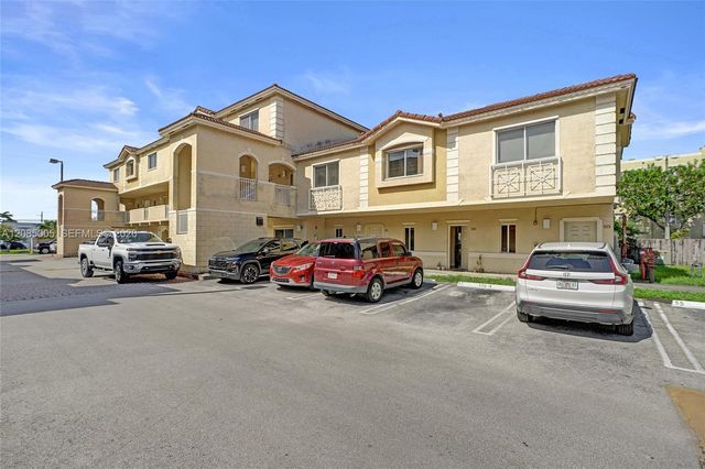7985 NW 8th Street 104A, Miami, FL 33126