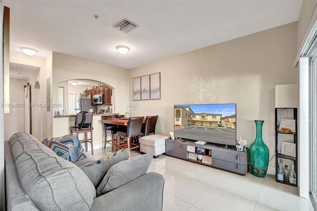 7985 NW 8th Street 104A, Miami, FL 33126