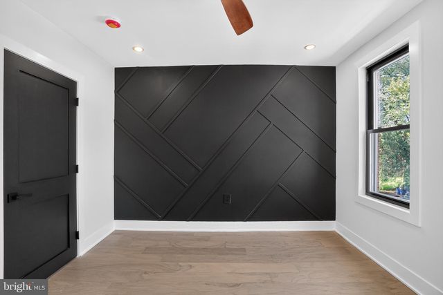 6417 N LAMBERT ST, Philadelphia, PA 19138