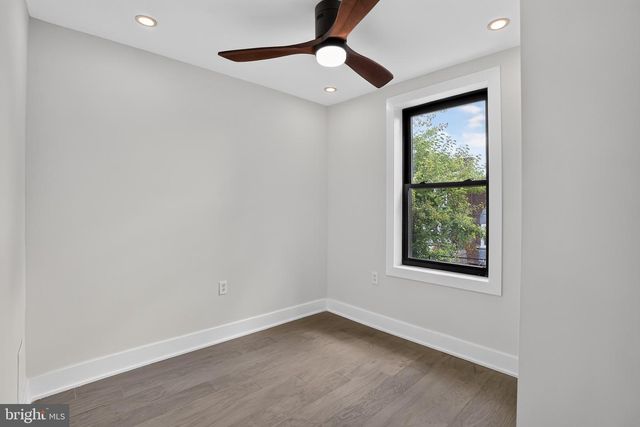 6417 N LAMBERT ST, Philadelphia, PA 19138