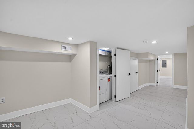6417 N LAMBERT ST, Philadelphia, PA 19138