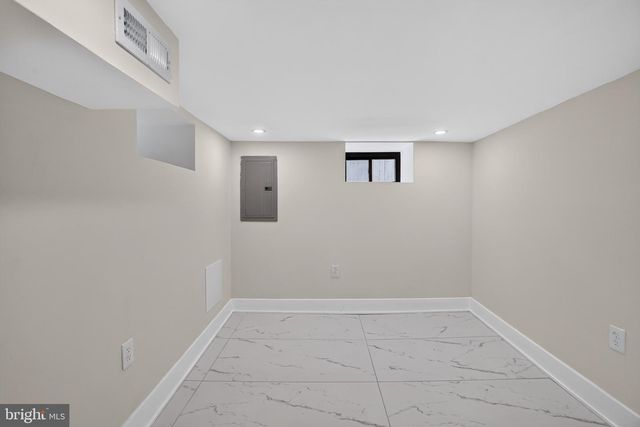 6417 N LAMBERT ST, Philadelphia, PA 19138
