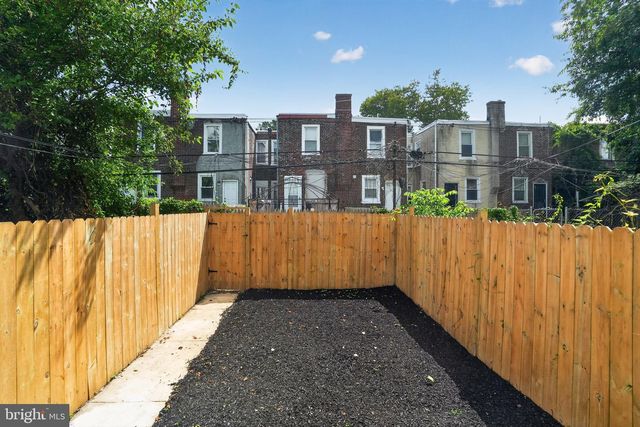 6417 N LAMBERT ST, Philadelphia, PA 19138