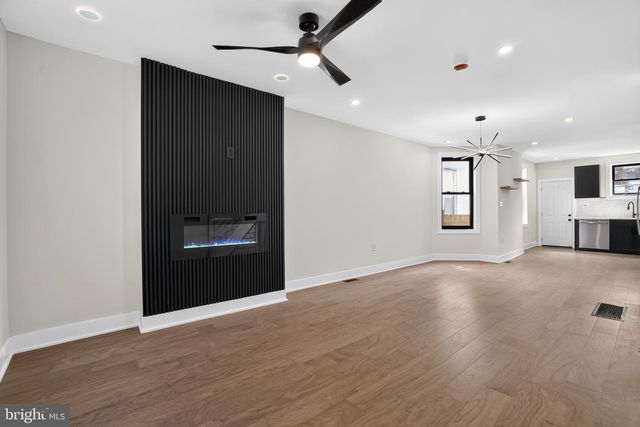 6417 N LAMBERT ST, Philadelphia, PA 19138