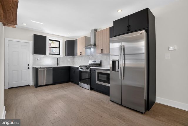6417 N LAMBERT ST, Philadelphia, PA 19138