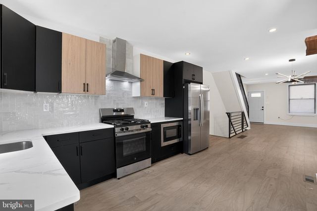 6417 N LAMBERT ST, Philadelphia, PA 19138