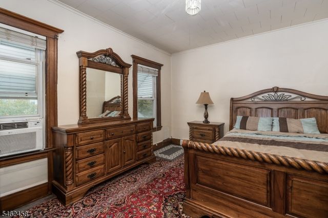 28 Prescott Ave, Clifton City, NJ 07011