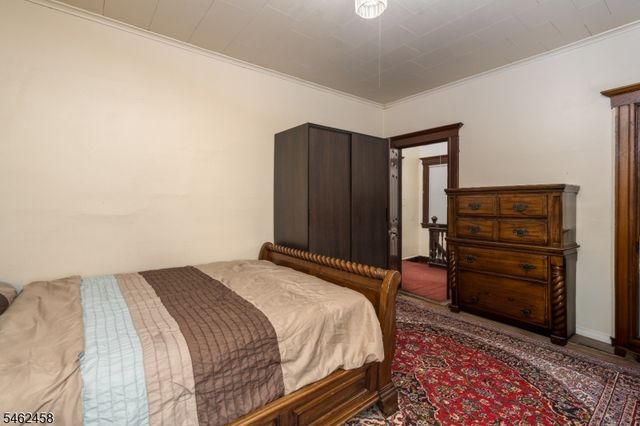 28 Prescott Ave, Clifton City, NJ 07011
