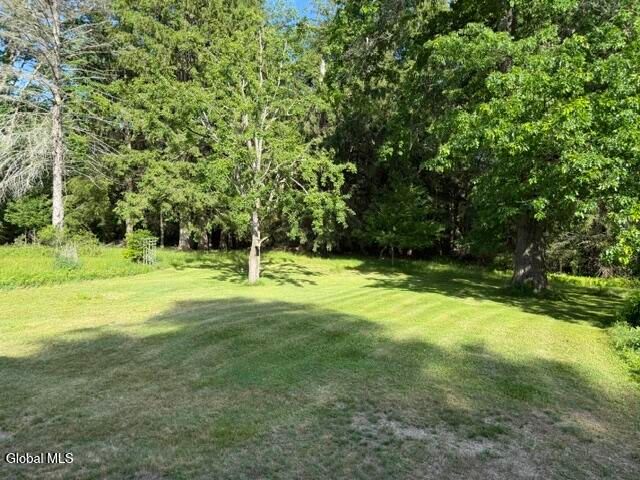 28 Starcrest Drive, Sand Lake, NY 12153