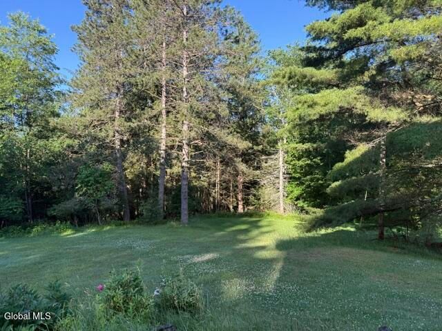 28 Starcrest Drive, Sand Lake, NY 12153