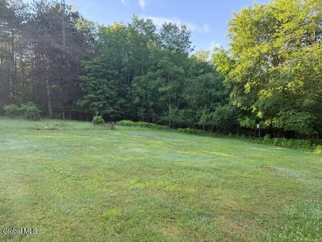 28 Starcrest Drive, Sand Lake, NY 12153