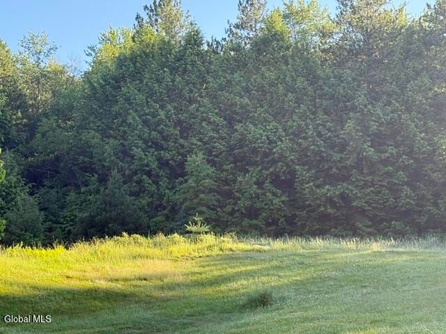 28 Starcrest Drive, Sand Lake, NY 12153