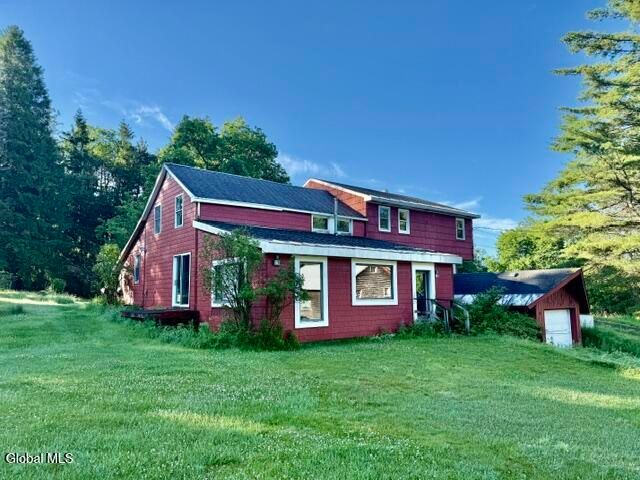 28 Starcrest Drive, Sand Lake, NY 12153