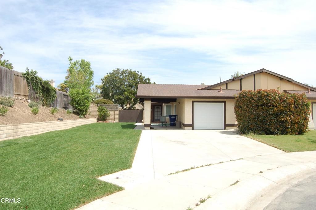 896 Creekside Circle, Camarillo, CA 93012