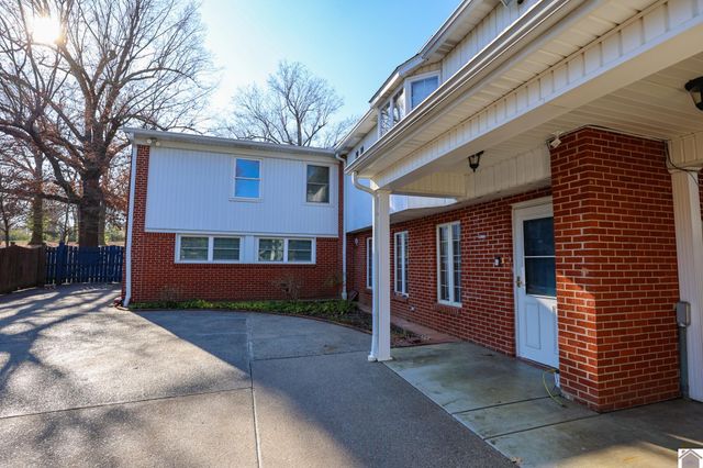 148 Mimosa Ln, Paducah, KY 42001