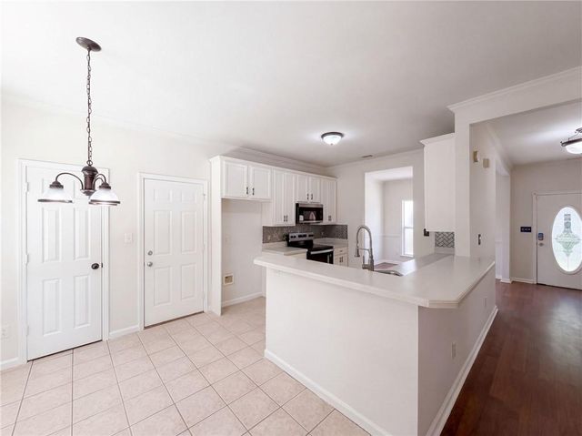 275 Forrest Avenue, Fayetteville, GA 30214