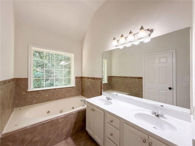 275 Forrest Avenue, Fayetteville, GA 30214