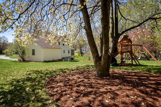 15 Maple Lane, Framingham, MA 01702