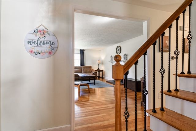 15 Maple Lane, Framingham, MA 01702