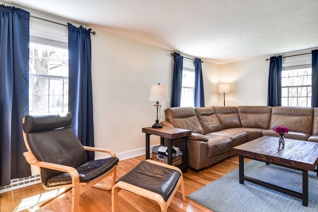 15 Maple Lane, Framingham, MA 01702