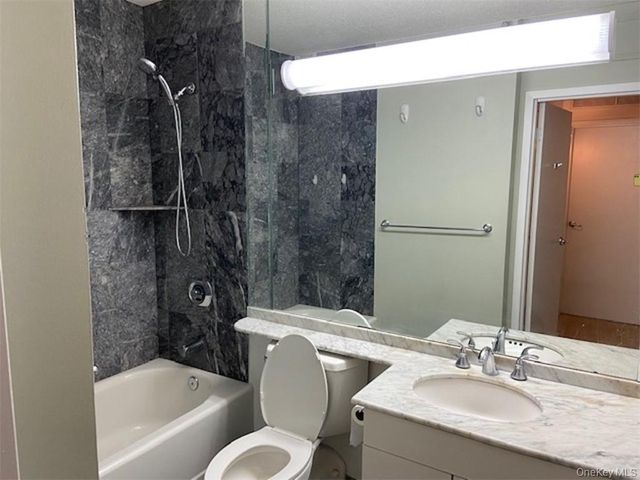 4 Martine Avenue 408, White Plains, NY 10606