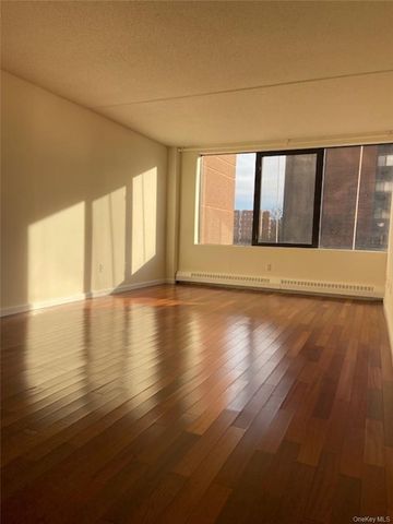 4 Martine Avenue 408, White Plains, NY 10606