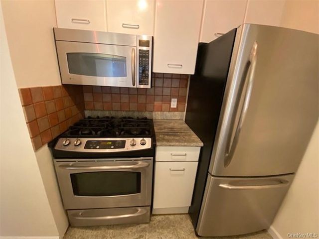 4 Martine Avenue 408, White Plains, NY 10606