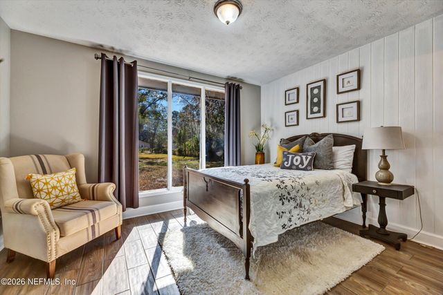 7569 PARK CITY Drive, Jacksonville, FL 32244