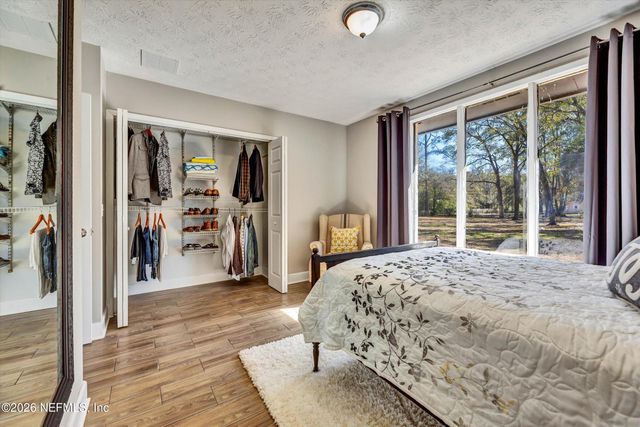 7569 PARK CITY Drive, Jacksonville, FL 32244