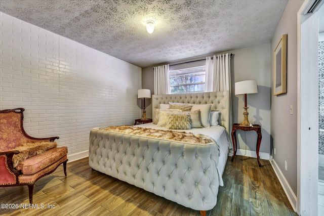 7569 PARK CITY Drive, Jacksonville, FL 32244