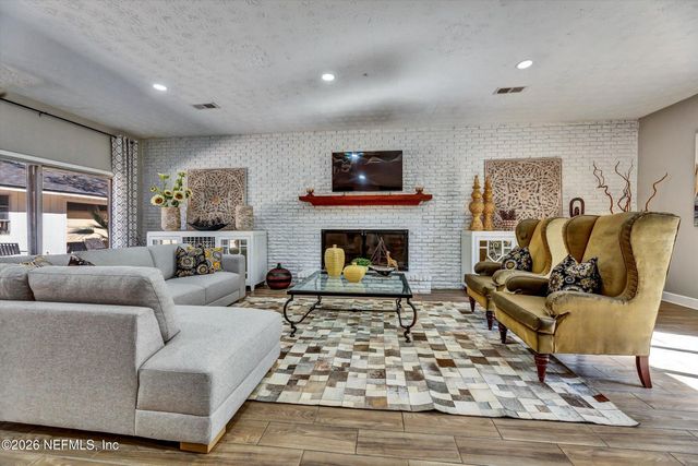 7569 PARK CITY Drive, Jacksonville, FL 32244