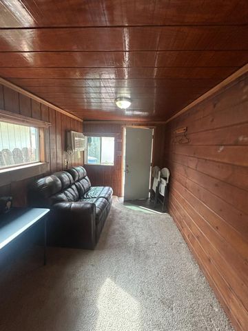 313 E Sacramento Street, Coalinga, CA 93210