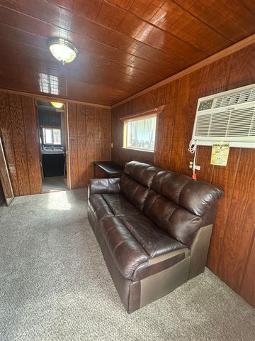 313 E Sacramento Street, Coalinga, CA 93210