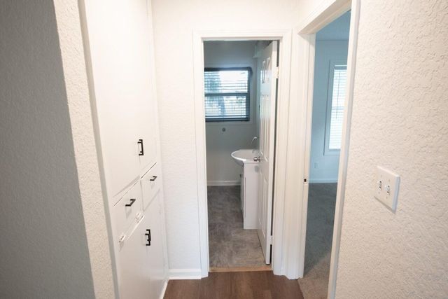 55 Elm Court, Lake Jackson, TX 77566
