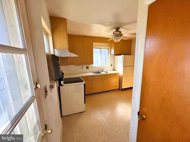 5936 SUNSET AVE, Baltimore, MD 21207