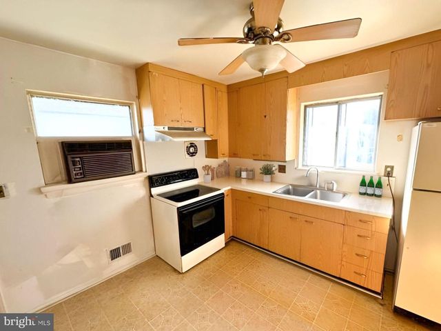 5936 SUNSET AVE, Baltimore, MD 21207