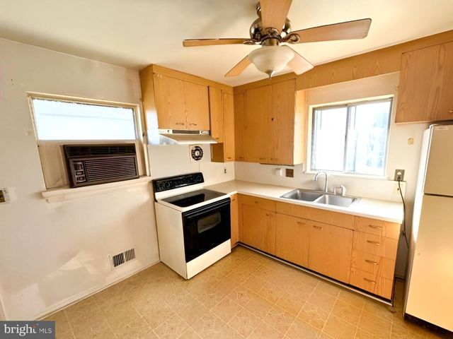 5936 SUNSET AVE, Baltimore, MD 21207