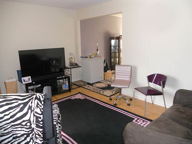 27561 Concord Avenue, Warren, MI 48093