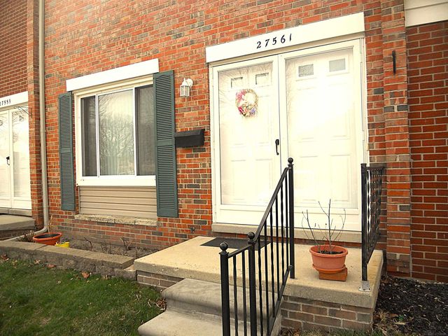 27561 Concord Avenue, Warren, MI 48093
