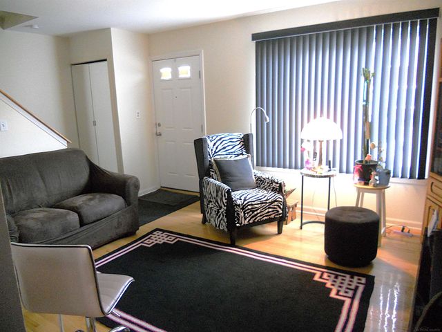 27561 Concord Avenue, Warren, MI 48093