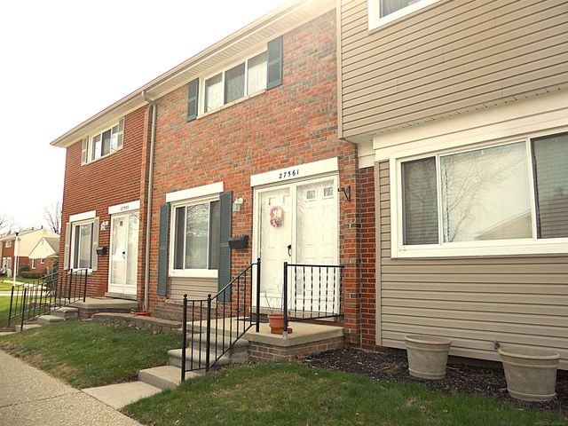 27561 Concord Avenue, Warren, MI 48093