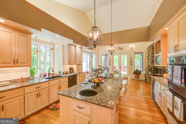 1289 Rainwater Trail, Tiger, GA 30576